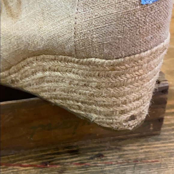 TOMS  Linen Hemp Boot Wedges! - Picture 12 of 16